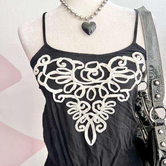 Vintage Y2K Black Embroidered Tank Top Indie Sleaze Soft Grunge Retro Small - Picture 2 of 8